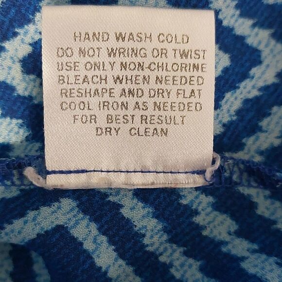 Pink Rose Button Back Blouse - Picture 9 of 9